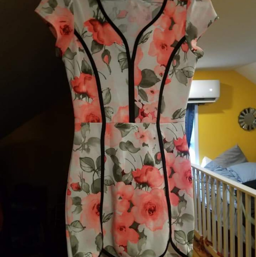 Bodycon mini dress